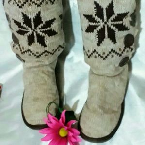 Muk Luk Slipper Boots